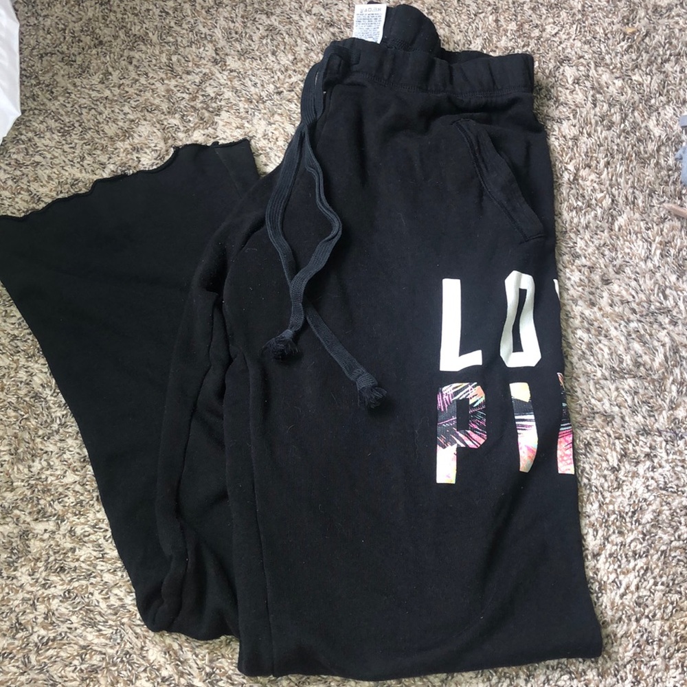 Women’s VS Pink Sweatpants !!